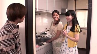 I'm Secretly Fucking Her Mother... Ayano Kato - Ayano Murasaki