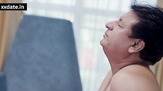 CHACHA NE PAISE DEKAR KI JOR SE CHUDAI LUND CHUSAYA