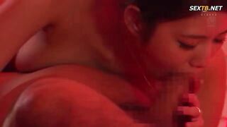 (English Subtitle)A Married Woman Secretary Is Having Sweaty - Nao Jinguji