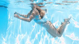 Underwater swimming with the most charming model