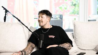 ARMANI BLACK STRIPS DOWN NAKED LIVE DURING PODCAST