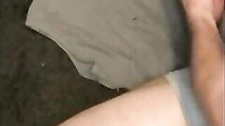 Jerk Session With Cumshot ????????