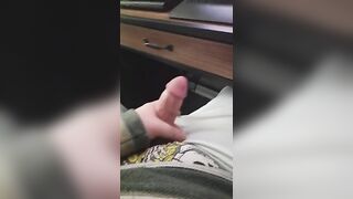 Personal Desk Masturbation quickie