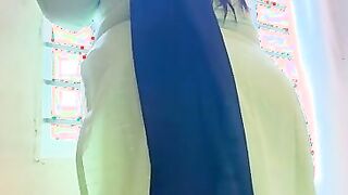 I'm Horny Huge Ass, Big Boobs & Cute Hairy Pussy 19 year old Single Arab Muslim Girl, Can U Fuck Me?