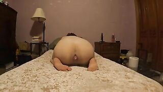 I show off my buttplug!