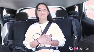 4 girls about to start their scene at FAKings, Nuria, Charlotte, Lana and Sofia