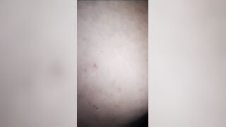 Me coje bien rico sin condón