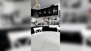 FK2 - MILF rousse se fait enculer nature par son jeune voisin sur la table de la cuisine