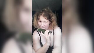 PLAYING WITH A CUCUMBER | Fansly - starjoannaxxx