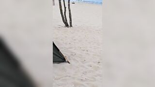 Кончила прямо на пляже в Германии