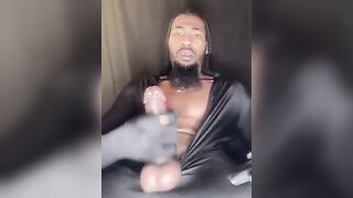 Venom cosplay stroking his Large cock until he ums