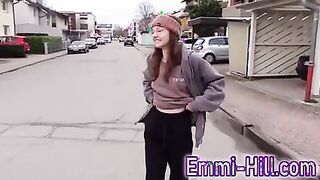 18 year old German teenager shows her PUSSY an Tits in public!