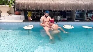 Foda gostosa na pousada liberal em frente aos hospedes