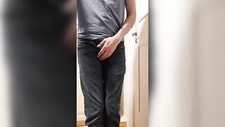 Soaking jeans with lots of pee