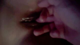 Mi novia cree que su SOBRINA es Virgen, pero en la Noche me manda Fotos y me la COJO (Sexo casero am