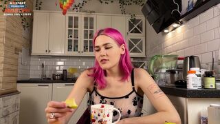 Секс секс хорошая история. Трахнул соседку , чтобы помочь ей