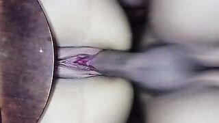 Me follo a mi Hermanastra a escondidas en el baño (Step sister real) parte 2