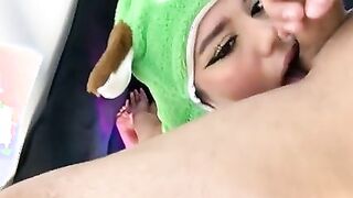 Mi vecino viene a mi casa y me da una gran follada!!