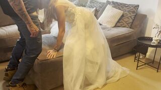 builder gets customer to put her wedding dress on and breeds her before husband gets home