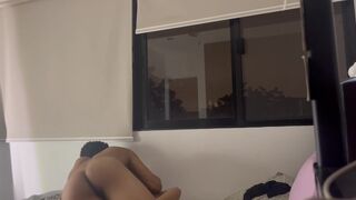 Me follo a mi hermanastra y me hace correrme dentro de su coño