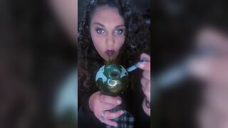 I would cum for you ???? see more on fans.ly/MalloryKnox37