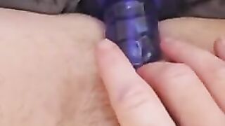 Someone please come fuck this pussy