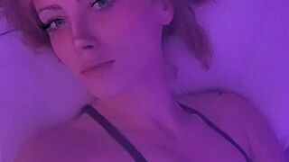 Pretty princess. ????