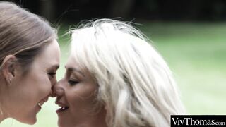 Gorgeous latina pleasure her curvy lesbian lover