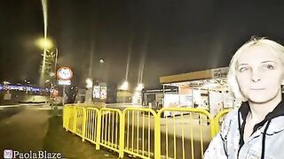 Głodna bezdomna nakarmiona spermą, sex w gardło i zapłata - POLSKIE PORNO