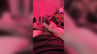 Masturbacion y gimiendo rico