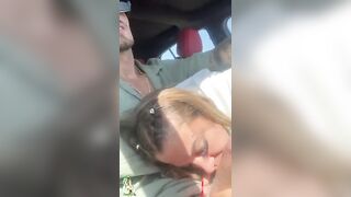 Pompino rischioso in macchina - Ingoia fino all’ultima goccia