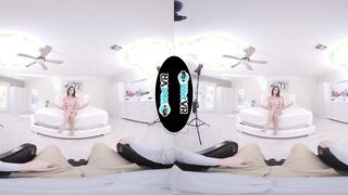 WETVR Casting Agent Fucks Eager Brunette In VR