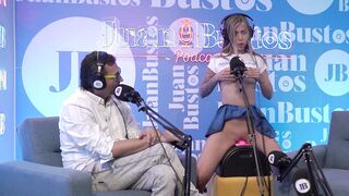 The sizzling blonde MollySmith squirts all over the Sybian machine on Juan Bustos' podcast