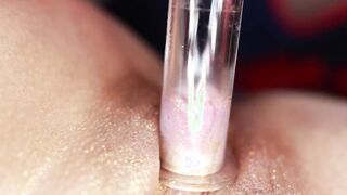 Golden Pussy Clit Lick Pump Orgasm - Demi