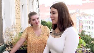 Marina und Natascha schenken sich ein orgasmisches Feuerwerk