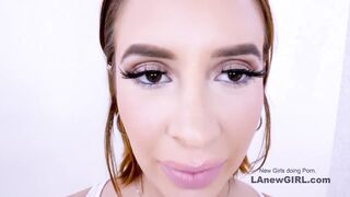 Sexy Girl OverQualified in giving Blowjob and gets Fucked