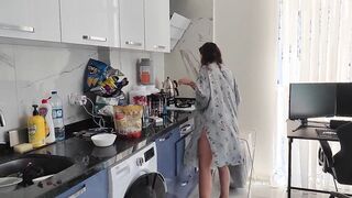 Young stepmother: We can't be late, only ass and fast!