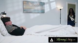 MOMMYS BOY - Milf August Skye Takes Pity On Stepsons Bad Handjob And Gives Him Relief Fuck