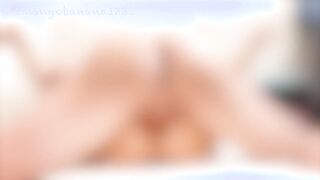 【潮吹き】気持ち良すぎて…泣いて噴水のように大量潮吹きする淫乱人妻。パイパンマンコに最後は中出しで放心状態になる変態熟女【ハメ撮り