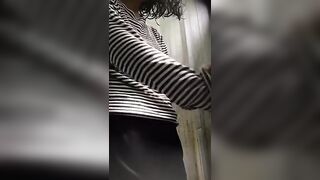 Ngintip Mandi Gadis SMA Jembut Gondrong