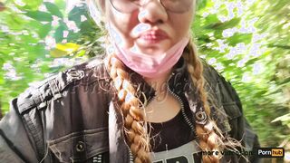 Quickie sa gubat - Risky outdoor may nakakita samin while fucking.