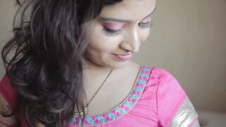 Indian Solo Lady Sareestrip Nude Show